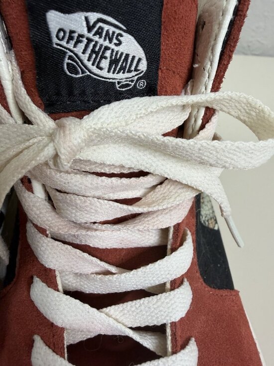 Vans Rattlesnake Desert Snake 721356 Mens 9 Women 10.5 Sneakers Red High Top EUC main image 10